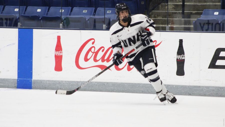Young players fuel three-point weekend for UNH