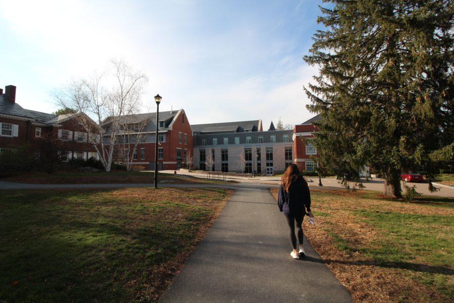 UNH Health & Wellness advises students on safety procedures for returning home