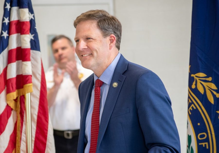 Sununu+defeats+Feltes+to+secure+third+term+as+N.H.+governor