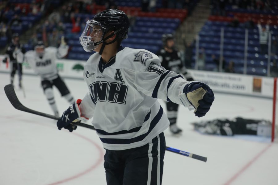 UNH+men%E2%80%99s+hockey%3A+Wildcats+split+weekend+with+No.+8+Providence+after+OT+win+on+Saturday