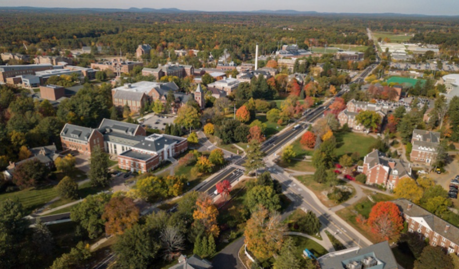The University of New Hampshires main campus is home to more than 11,000 undergraduate students with 88% of first-time, full-time students receiving financial aid, according to the University of New Hampshires website. 