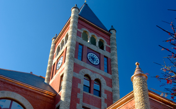 Earthquake Shakes UNH Campus