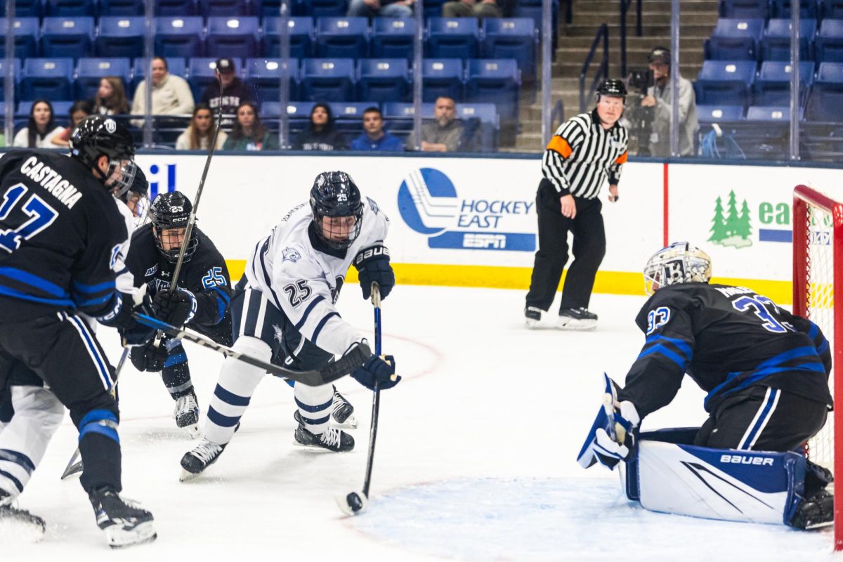 UNH Celebrates A Century of Hockey!