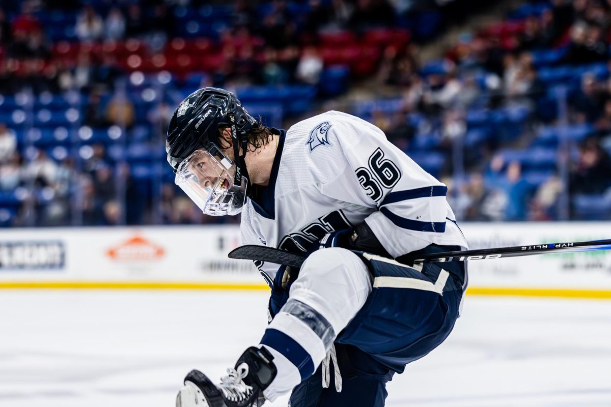 Men’s Hockey hosts LIU for annual Coat Drive, won 5-1